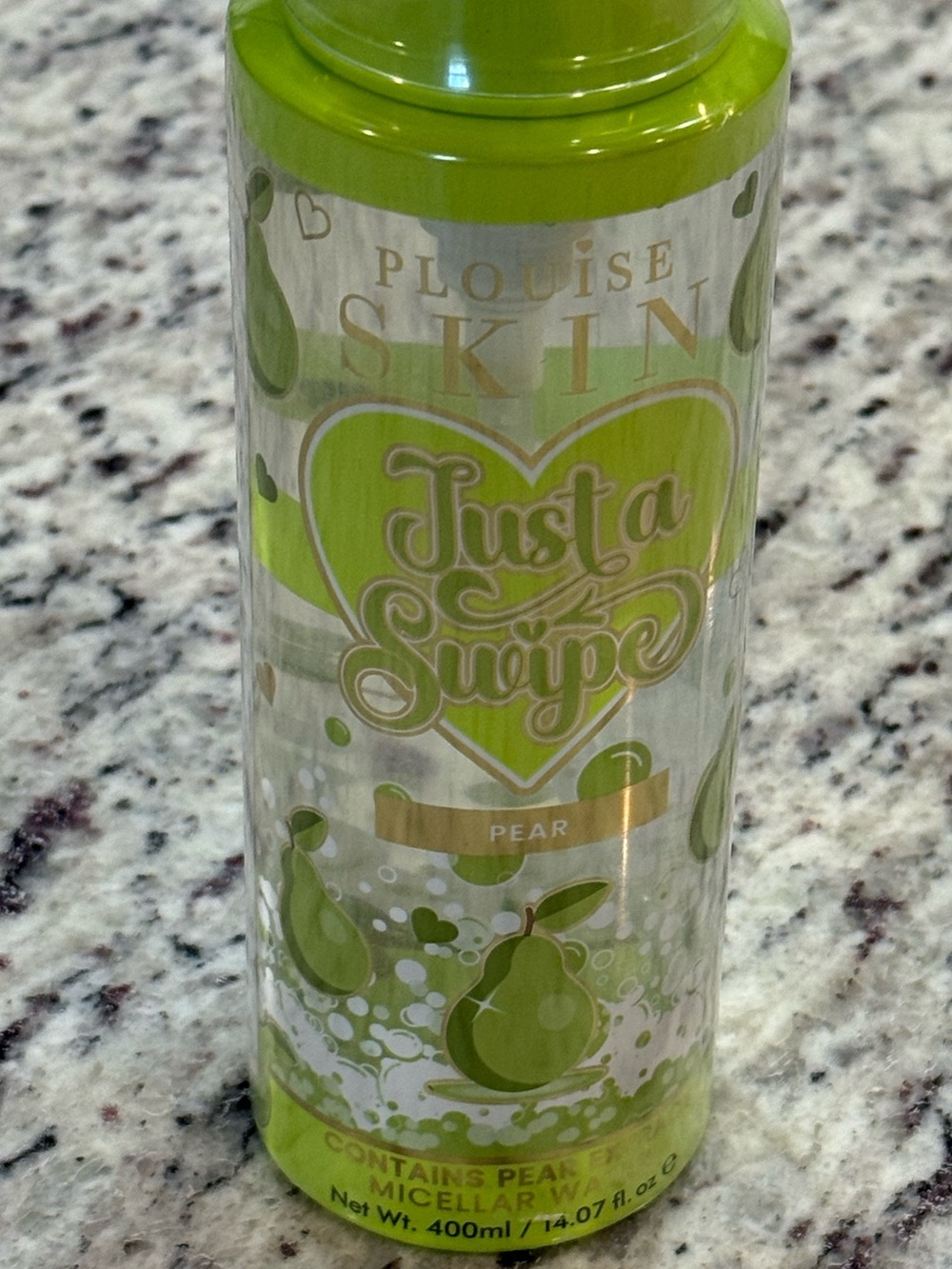 P. Louise. Just a Swipe Pear Micellar Water - Green